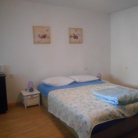 Apartment Klara Šibenik Habitación foto